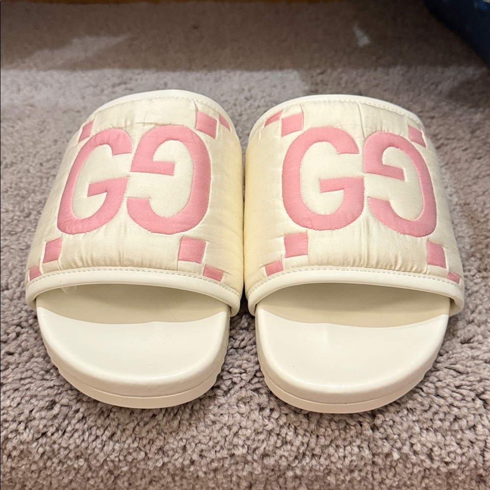 Gucci Cream and Pink Slide Sandals